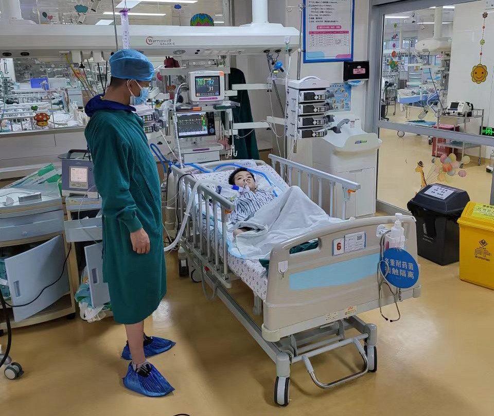 徽县跨省救护车出租公司